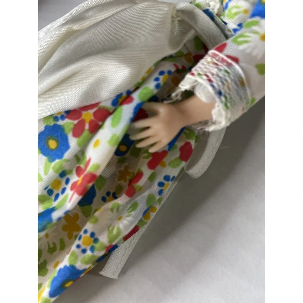 Blue Bonnet‎ American Heritage Doll Bride Next Door 8